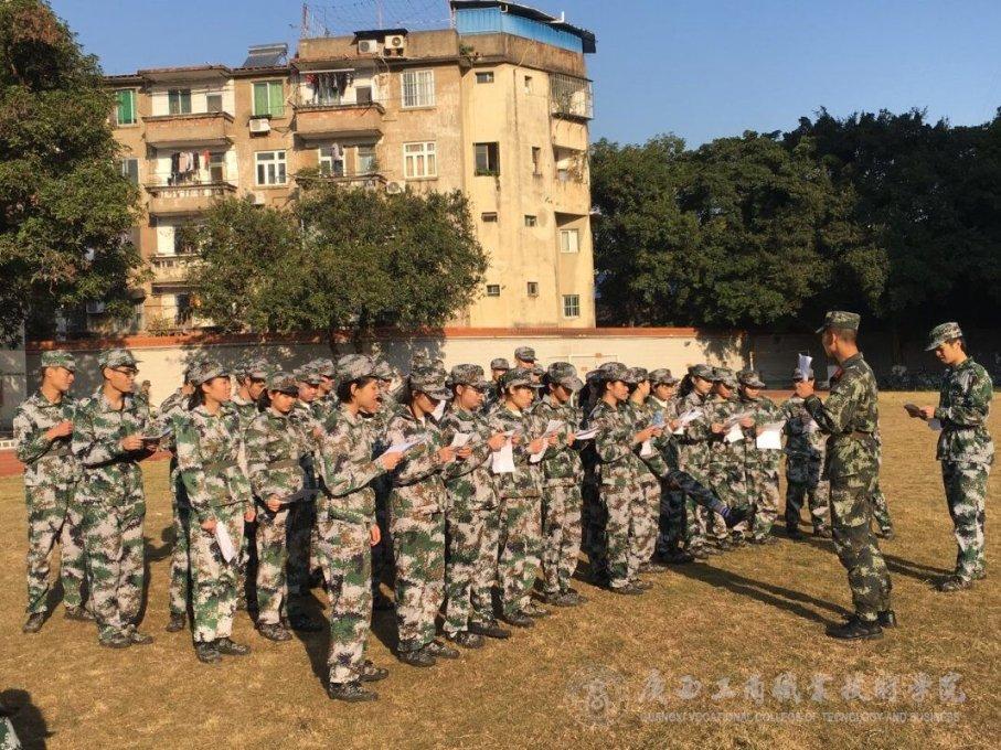逃离复古经典房屋